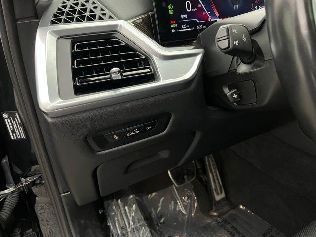 2025 BMW X6 xDrive40i AWD