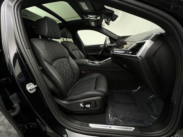2025 BMW X6 xDrive40i AWD