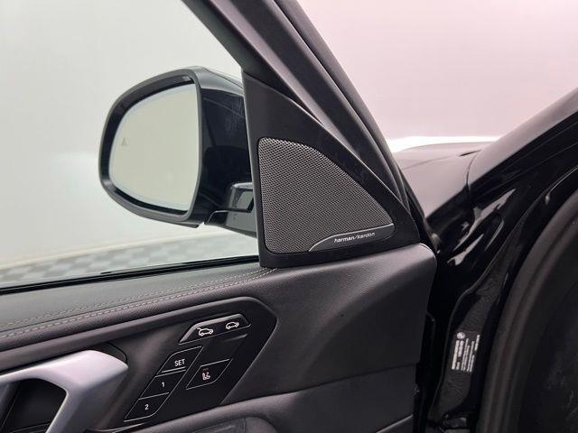 2025 BMW X6 xDrive40i AWD