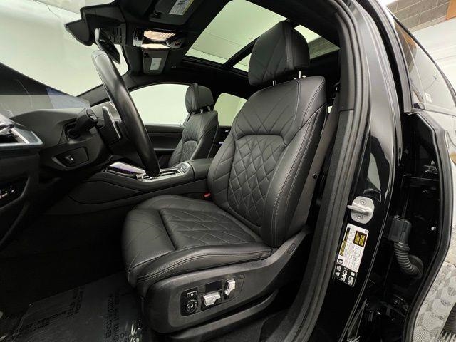 2025 BMW X6 xDrive40i AWD