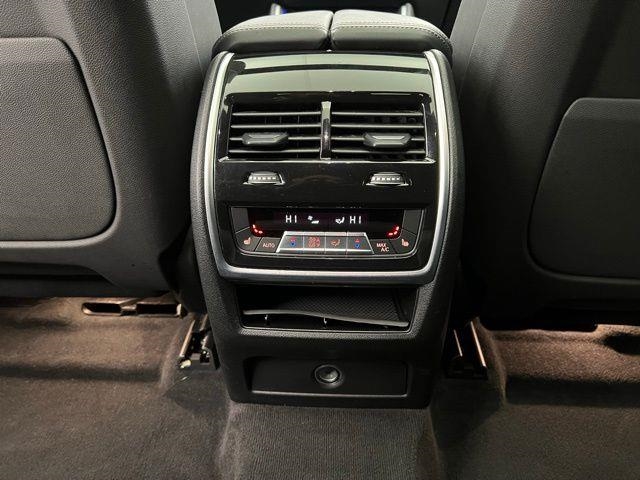 2025 BMW X6 xDrive40i AWD