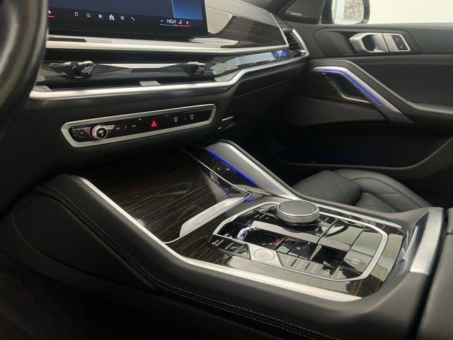 2025 BMW X6 xDrive40i AWD