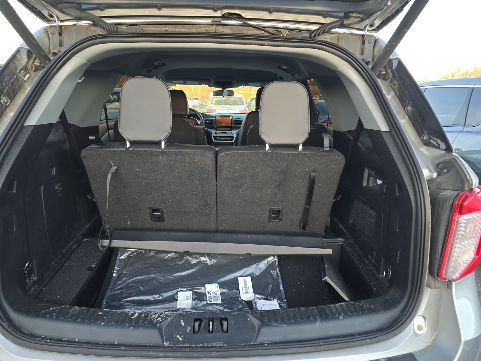 2023 Ford Explorer XLT AWD