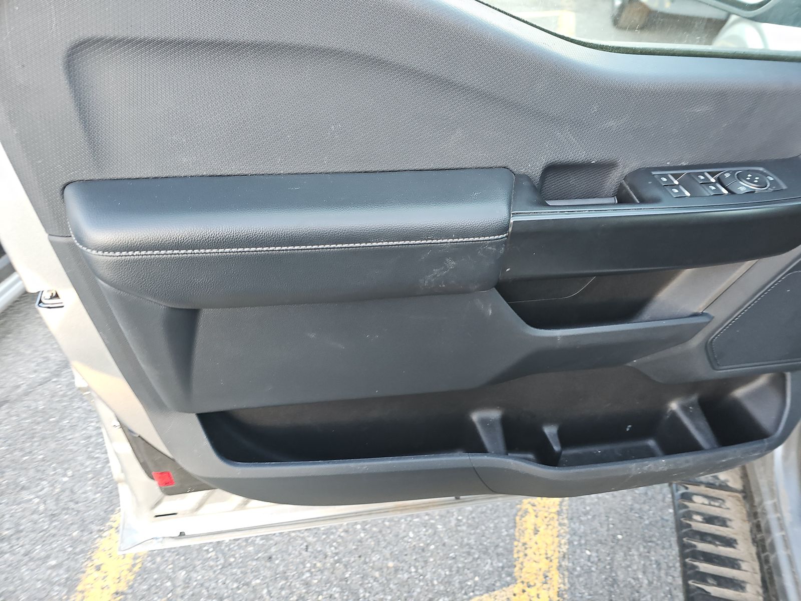 2022 Ford F-150 XL AWD