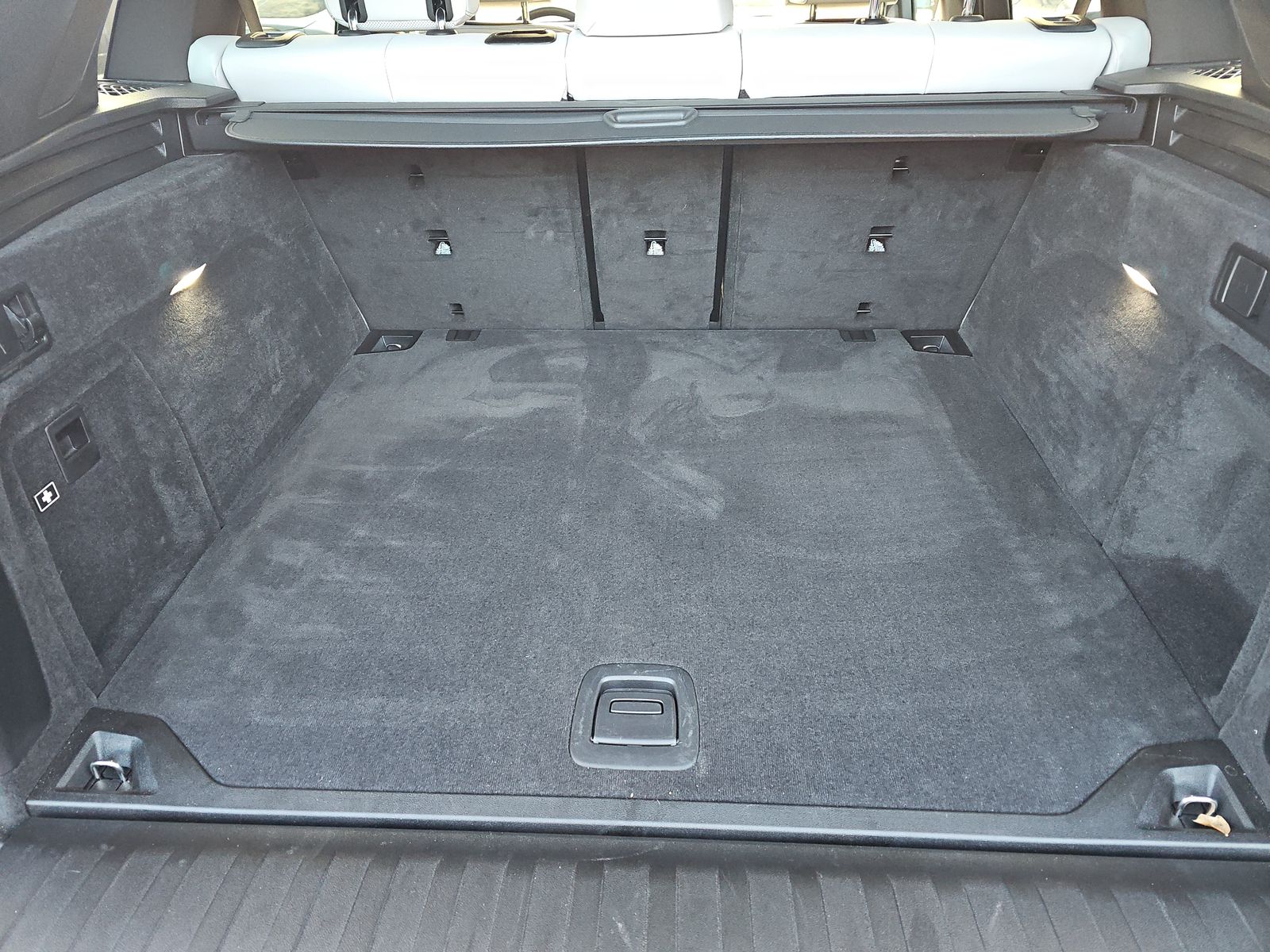 2026 BMW X5 sDrive40i RWD