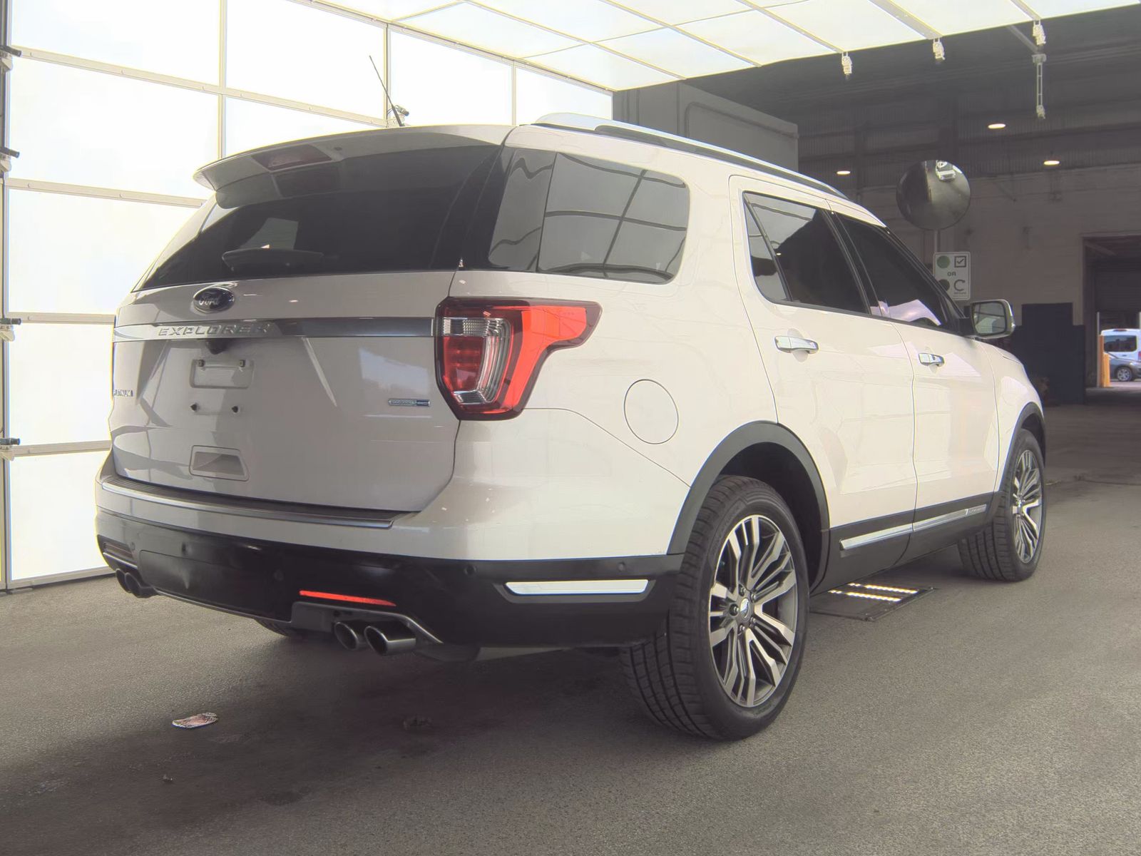 2019 Ford Explorer Platinum AWD