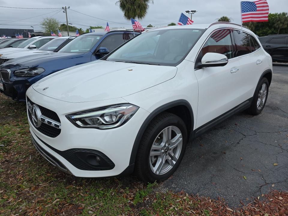 MERCEDES-BENZ GLA-CLASS - 1