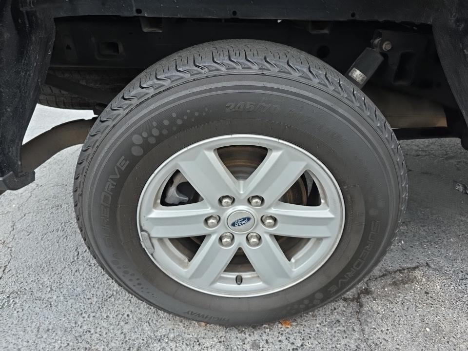 2023 Ford F-150 XLT RWD