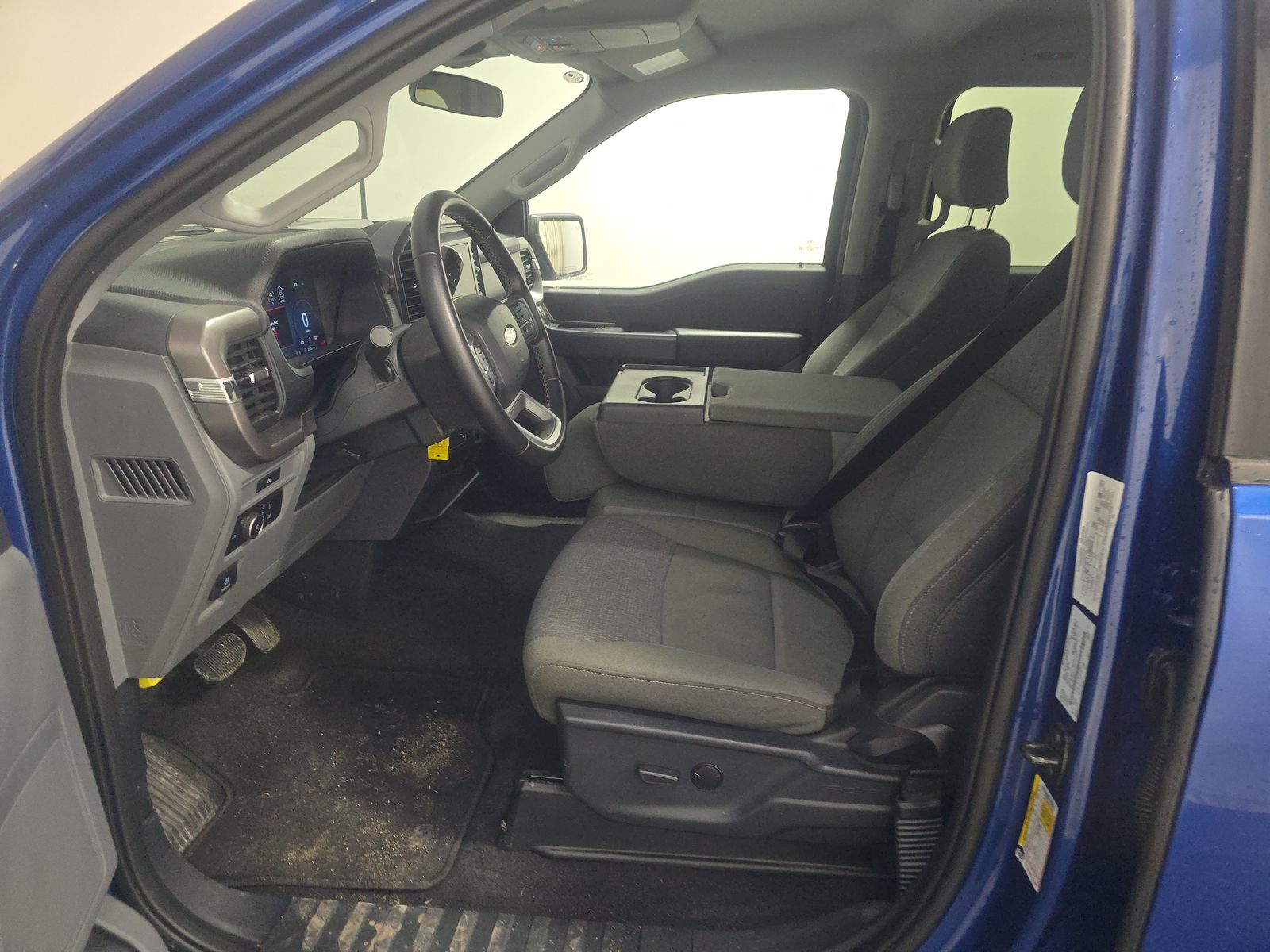 2025 Ford F-150 XLT AWD