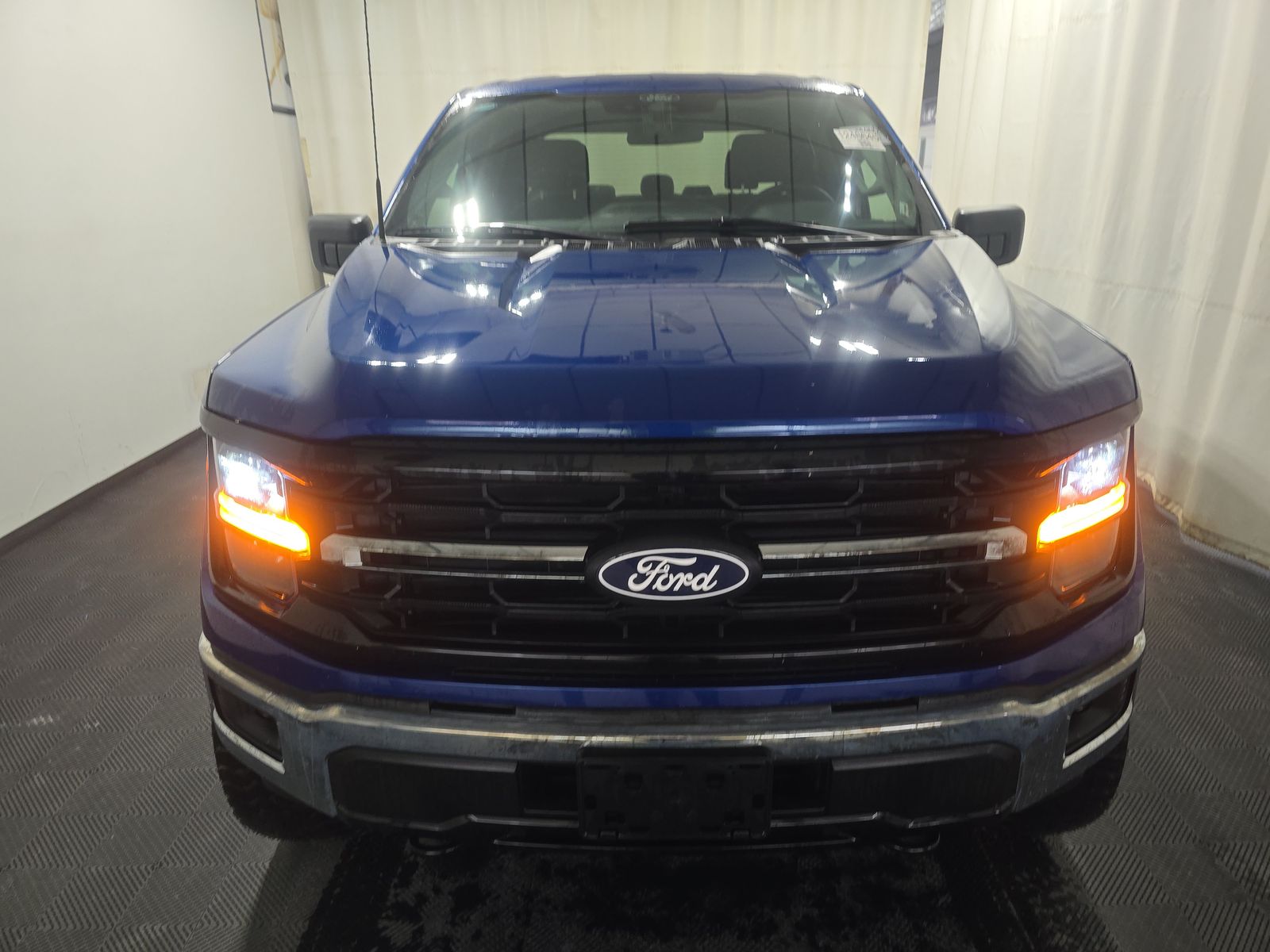 2025 Ford F-150 XLT AWD
