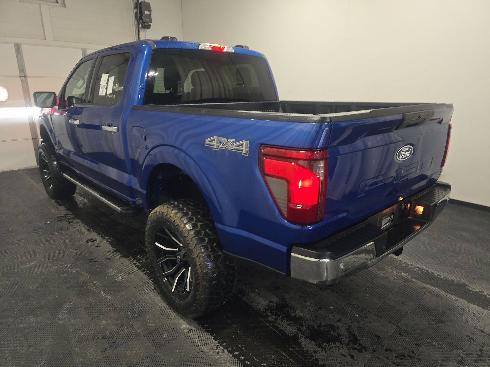 2025 Ford F-150 XLT AWD