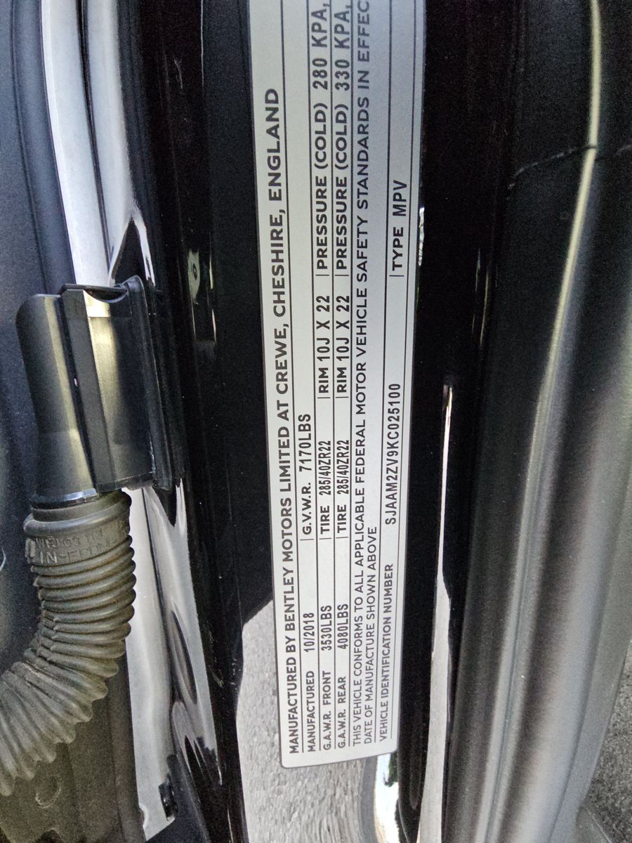 2019 Bentley Bentayga V8 AWD