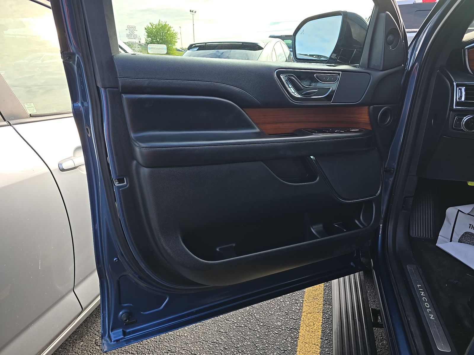 2019 Lincoln Navigator Select RWD