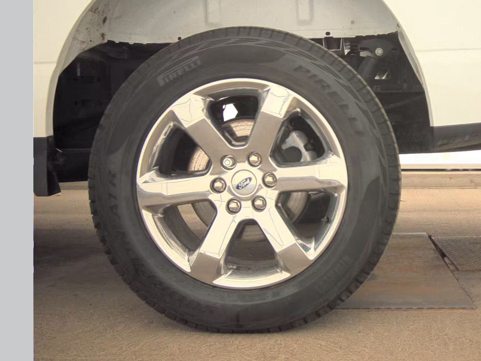 2023 Ford F-150 Lariat AWD