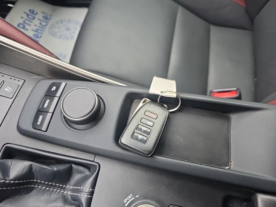 2018 Lexus IS IS 300 RWD
