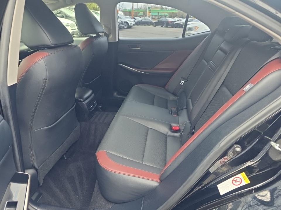 2018 Lexus IS IS 300 RWD