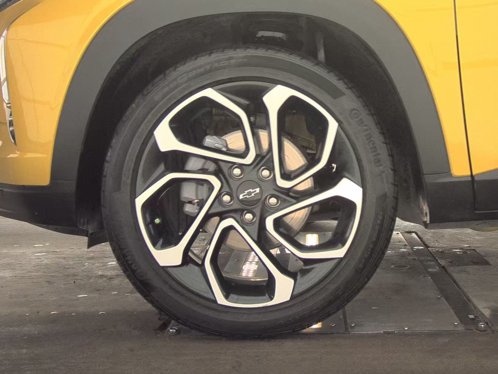 CHEVROLET TRAX - 10