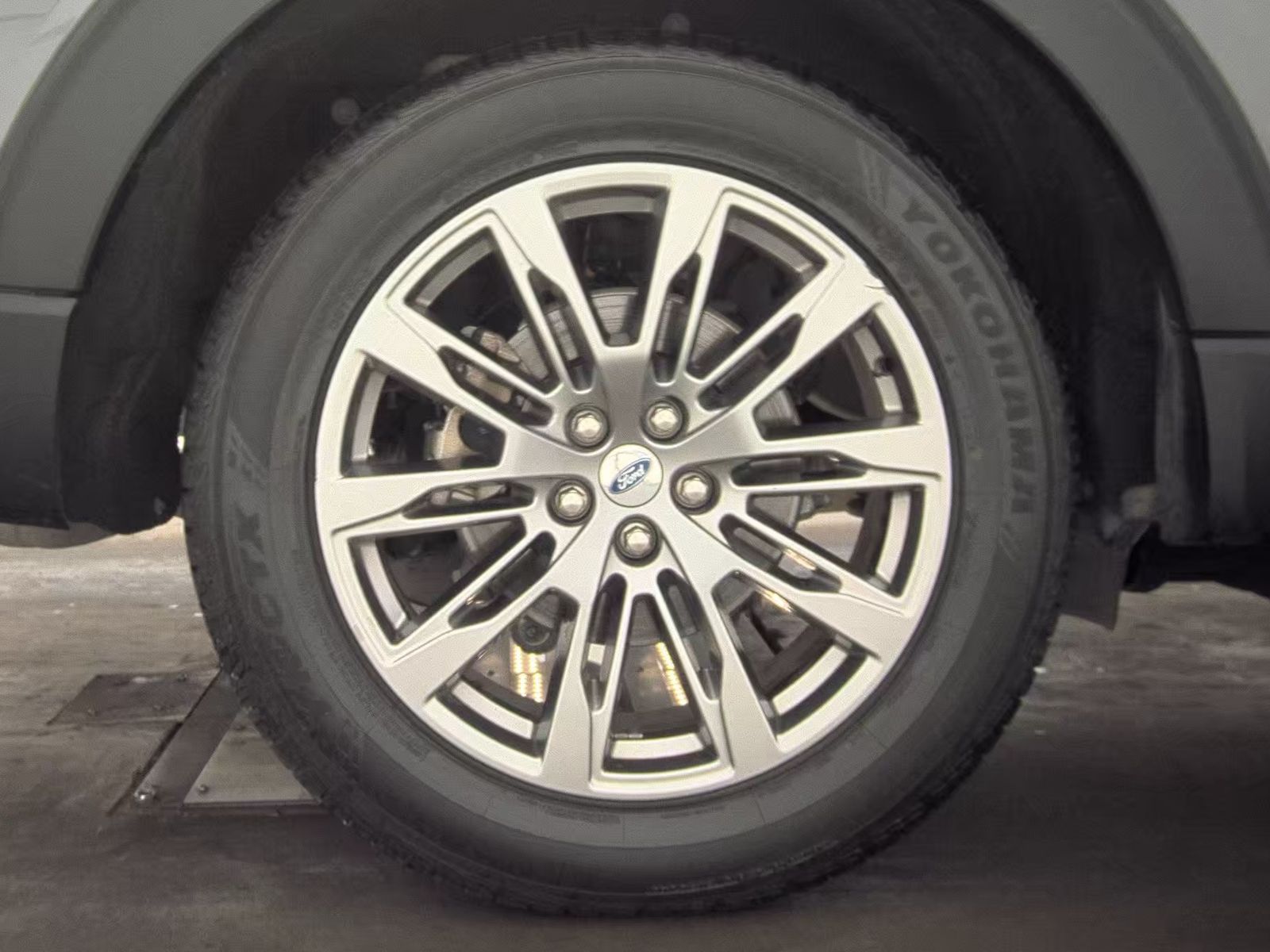 2025 Ford Explorer Active AWD