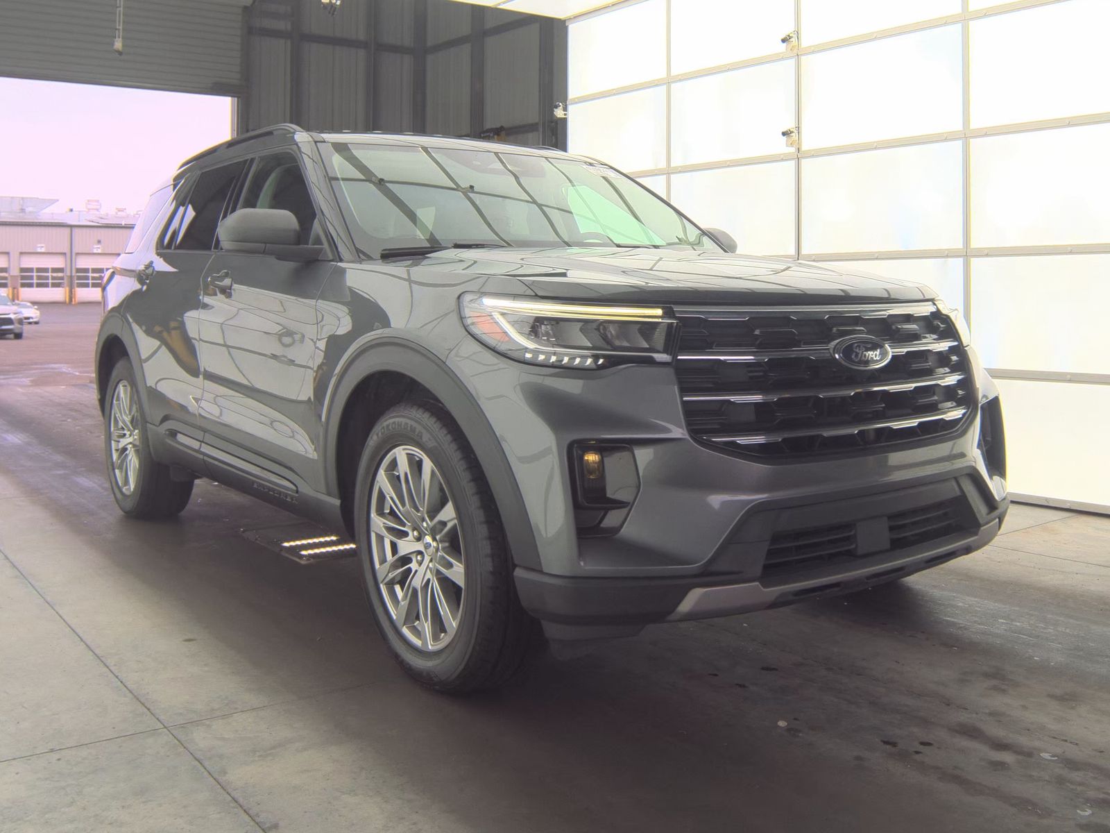 2025 Ford Explorer Active AWD