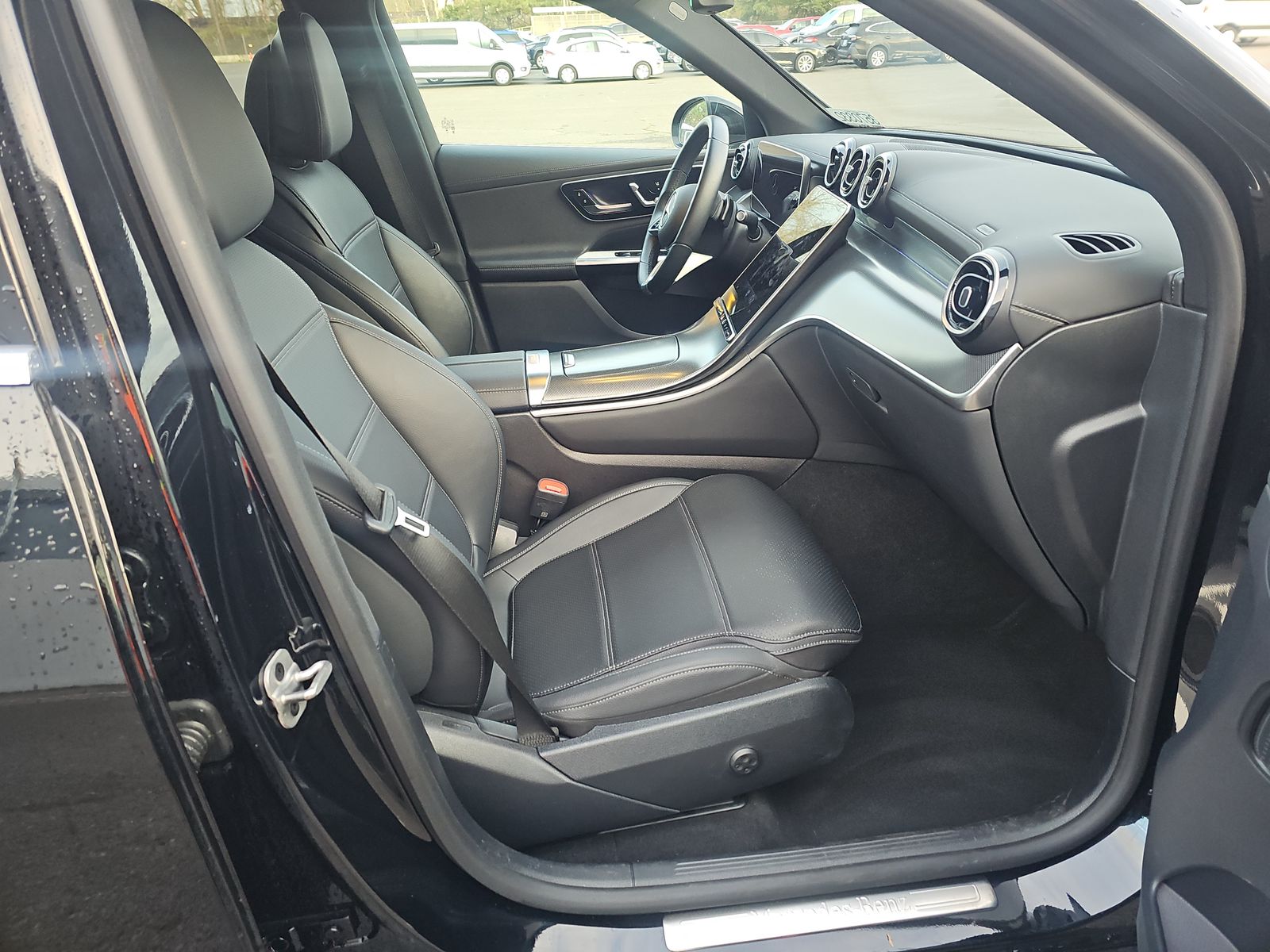 2024 Mercedes-Benz GLC GLC 300 AWD