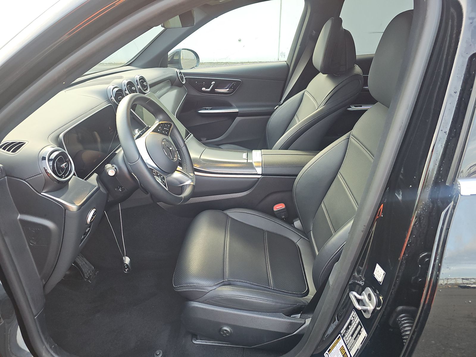 2024 Mercedes-Benz GLC GLC 300 AWD