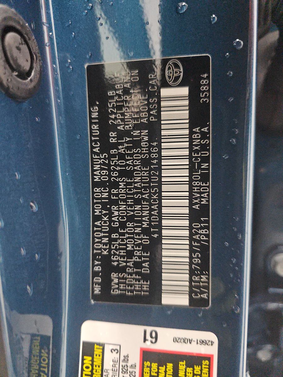 2026 Toyota Camry LE FWD