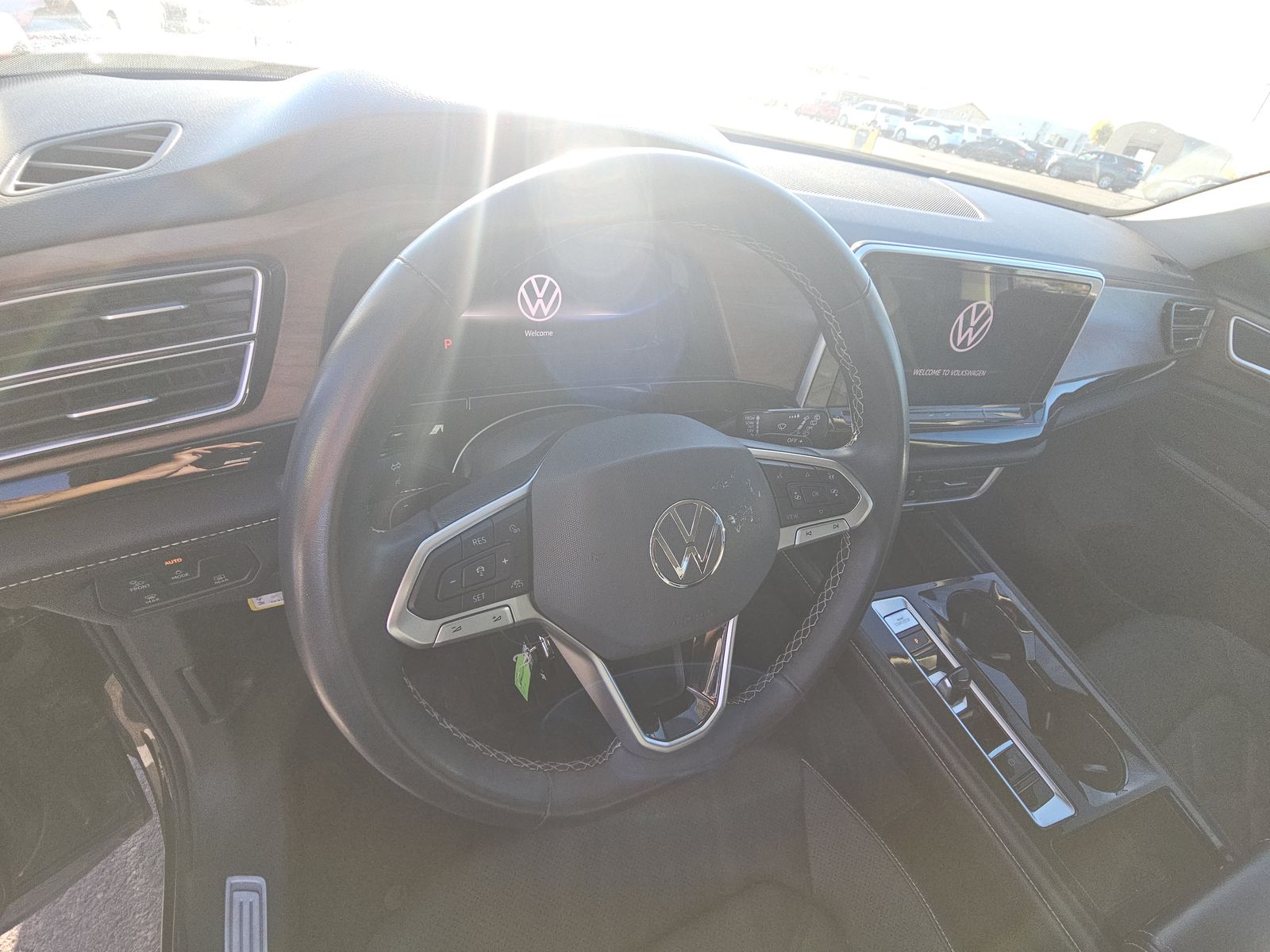 2024 Volkswagen Atlas 2.0T SE AWD