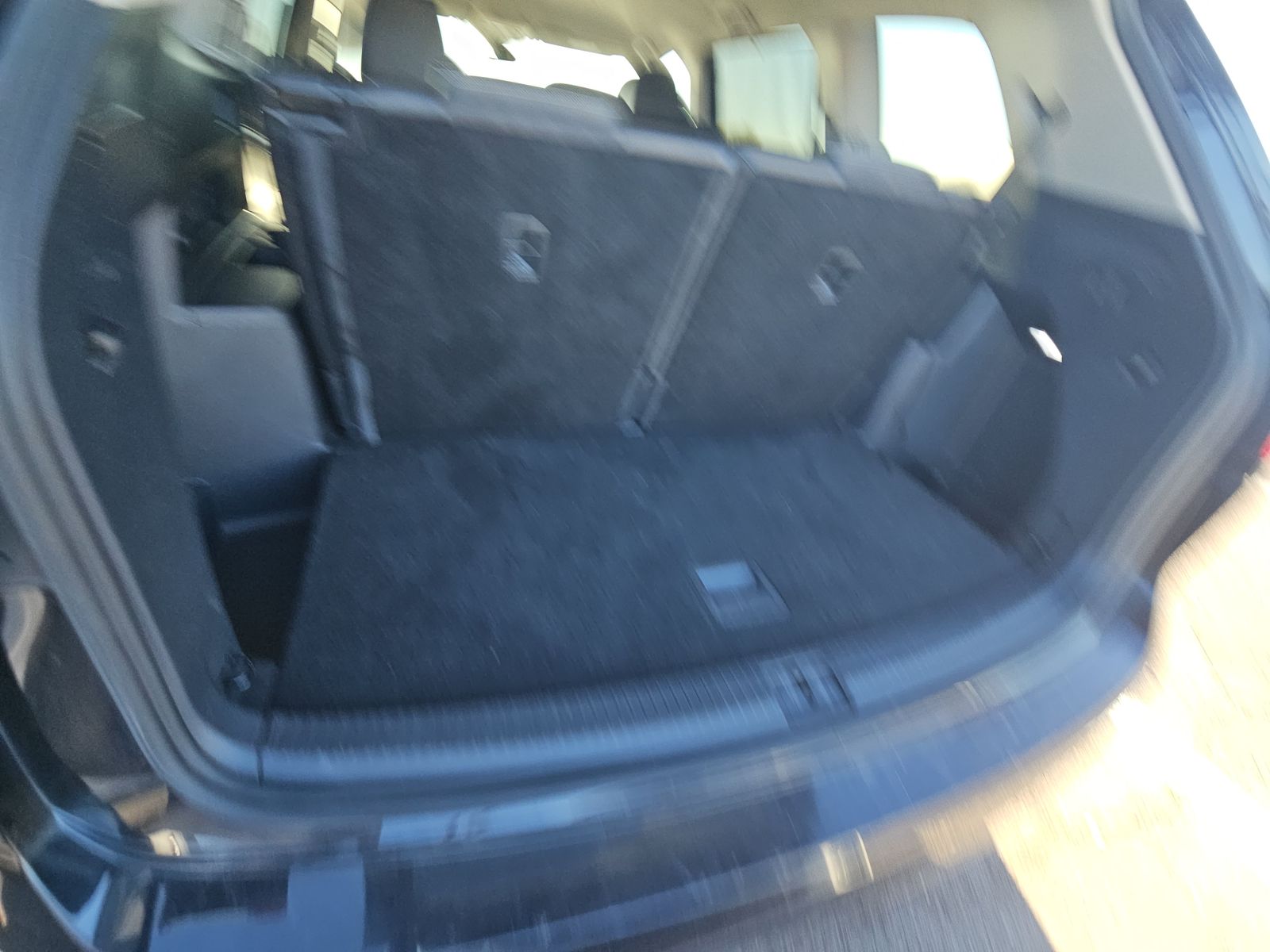 2024 Volkswagen Atlas 2.0T SE AWD