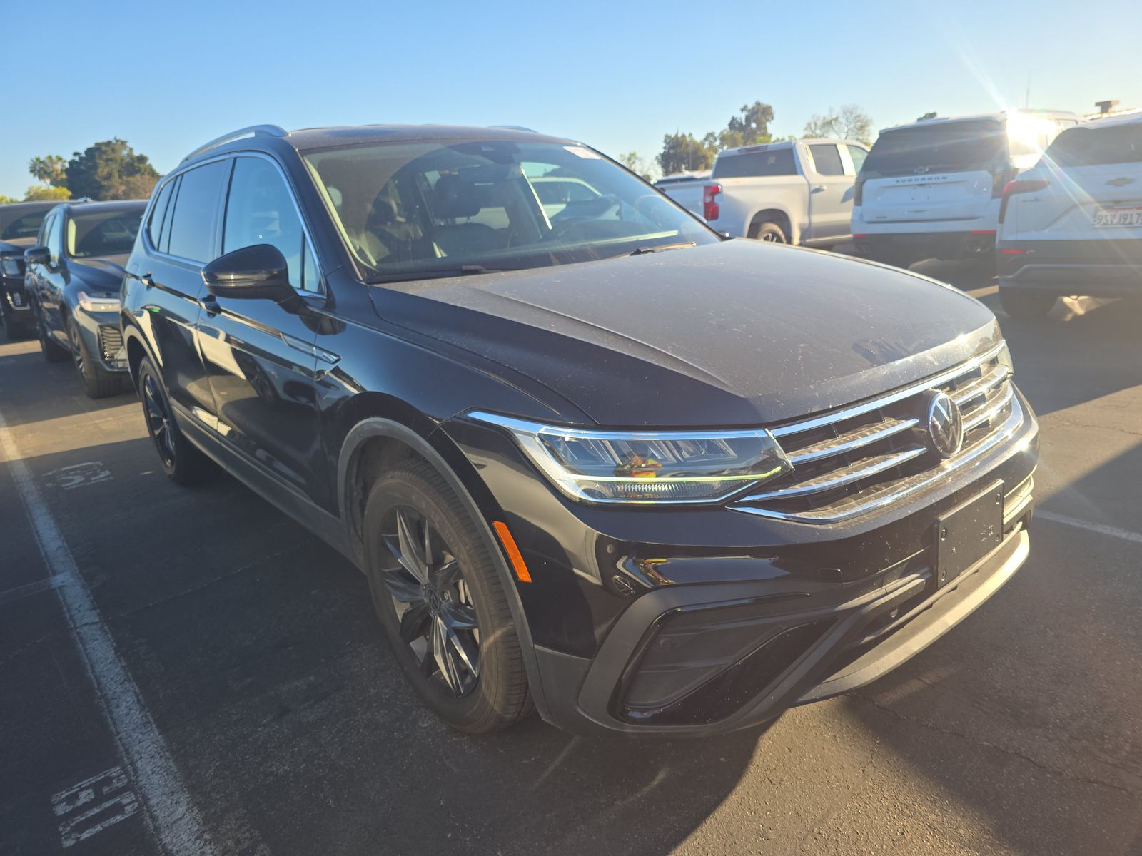 2024 Volkswagen Tiguan 2.0T SE FWD