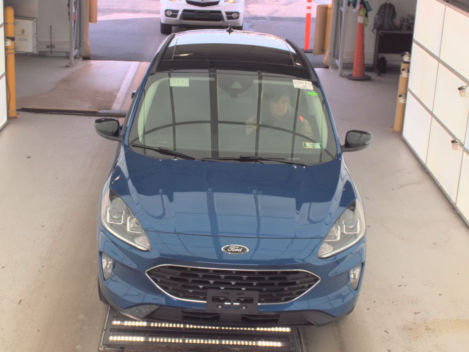 FORD ESCAPE - 3