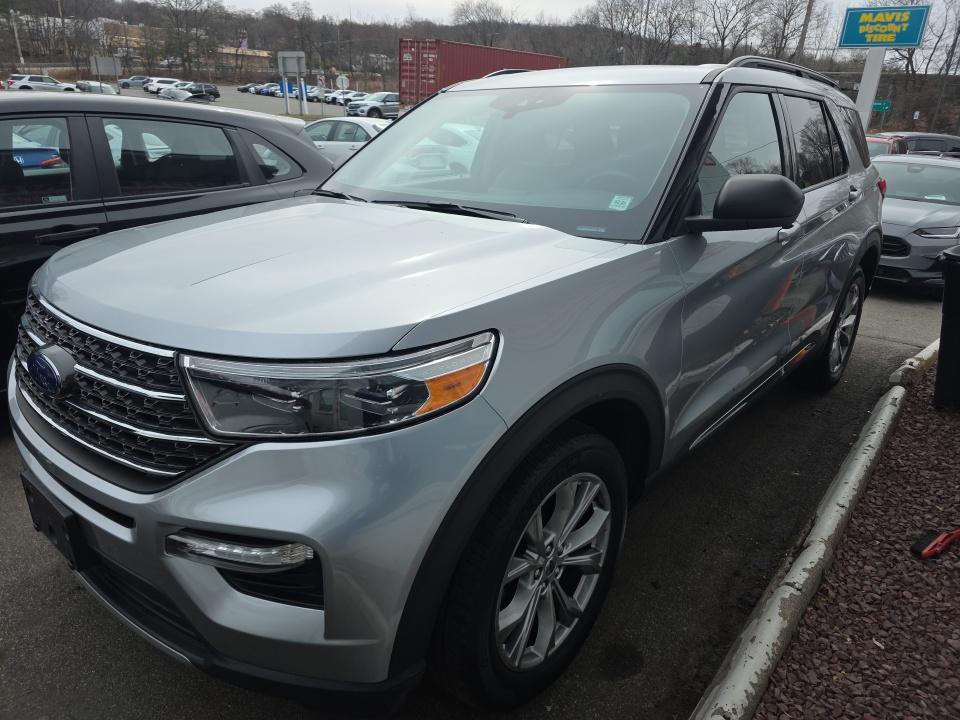 2022 Ford Explorer XLT AWD