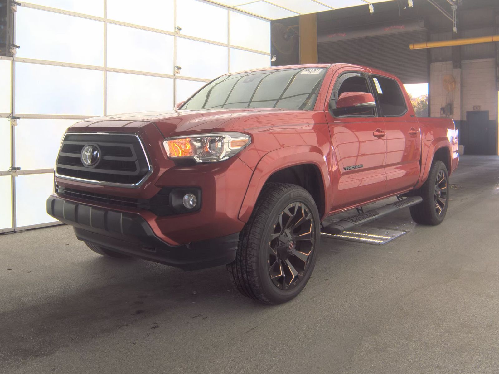 2022 Toyota Tacoma SR5 RWD