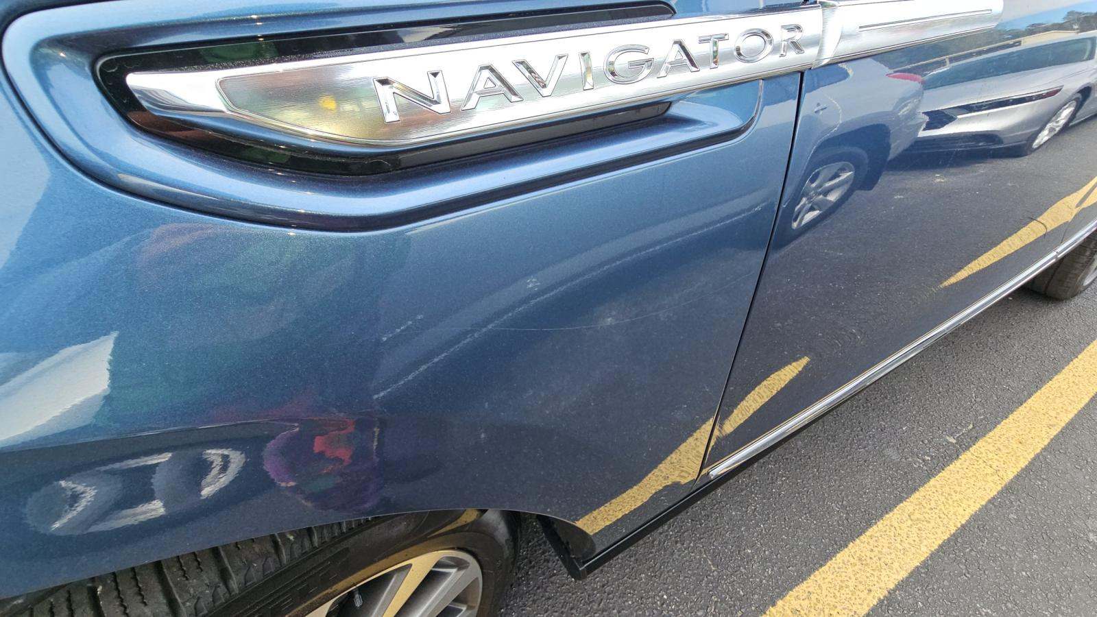 2019 Lincoln Navigator Select RWD