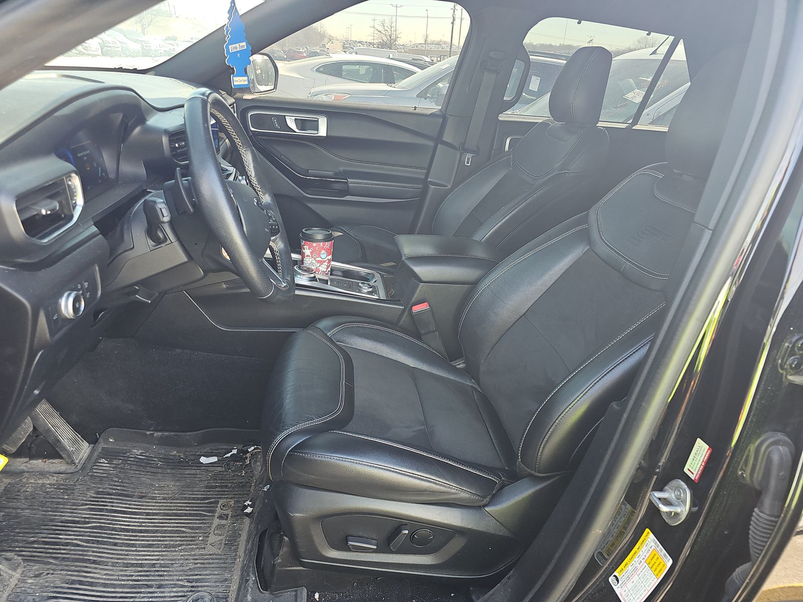 FORD EXPLORER - 8
