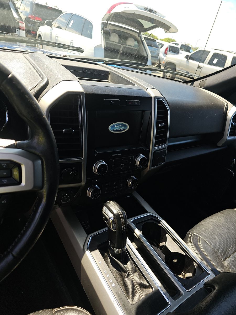 2017 Ford F-150 Lariat AWD