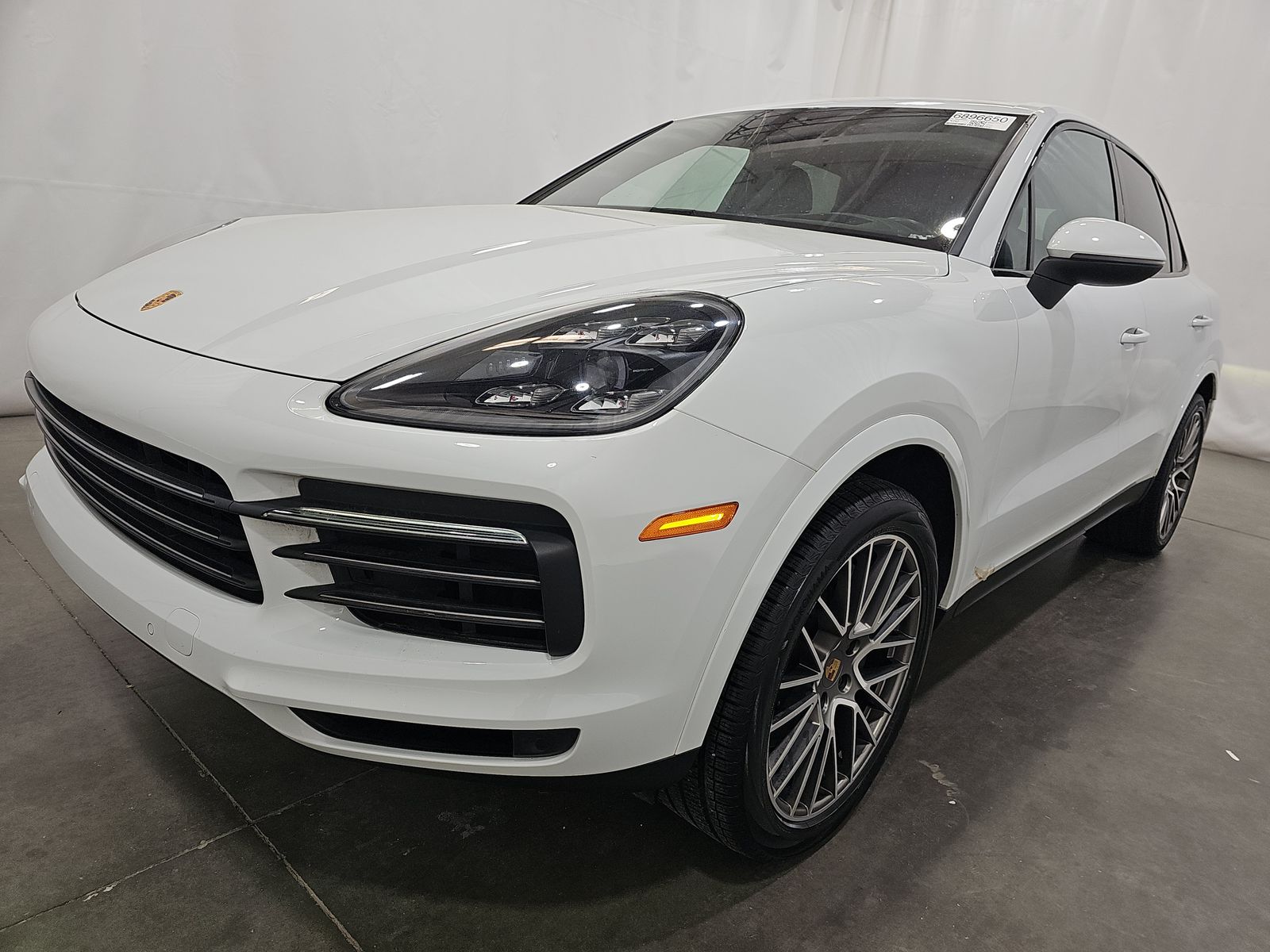 2022 Porsche Cayenne Platinum Edition AWD