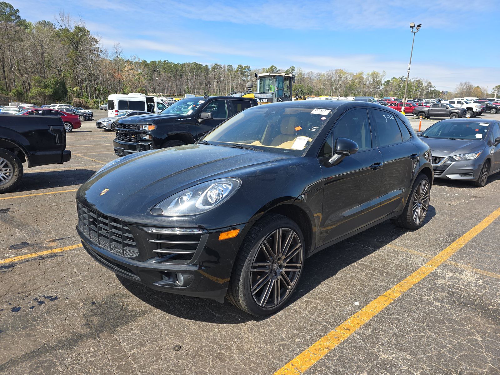 2017 Porsche Macan Base AWD