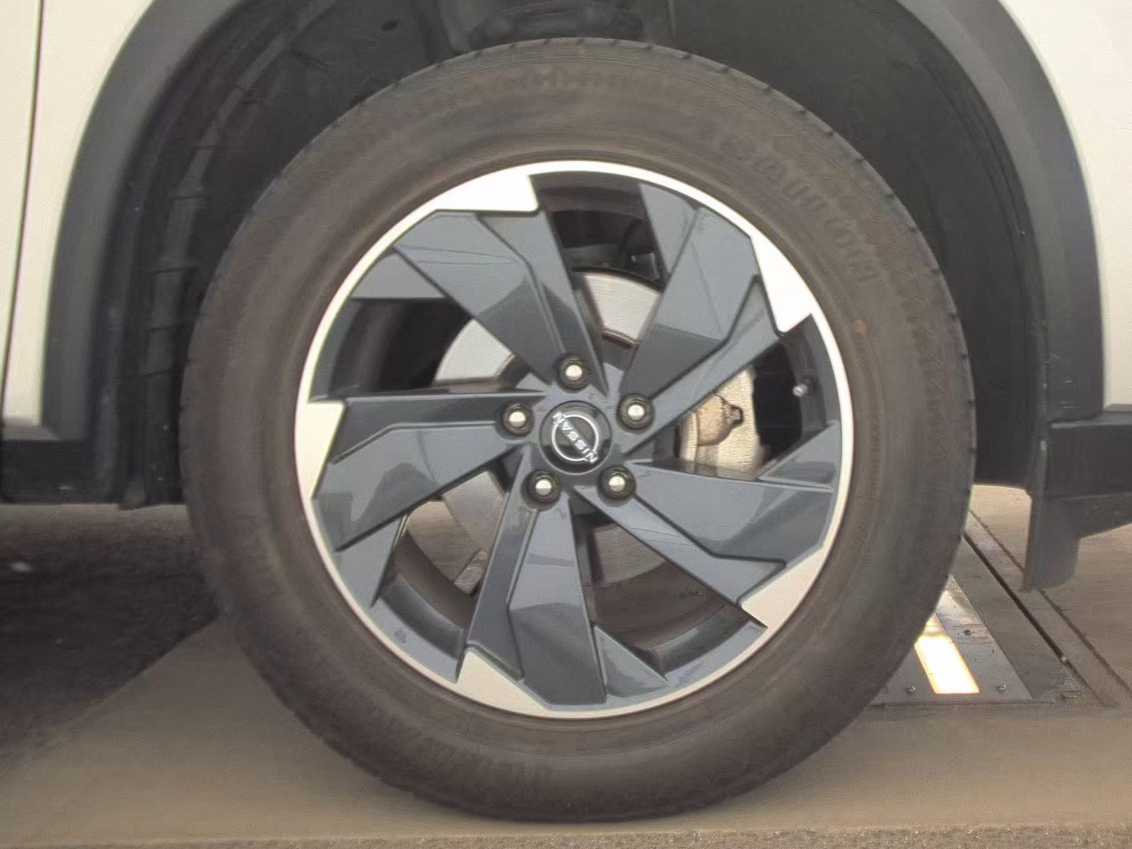 2024 Nissan Rogue SV FWD