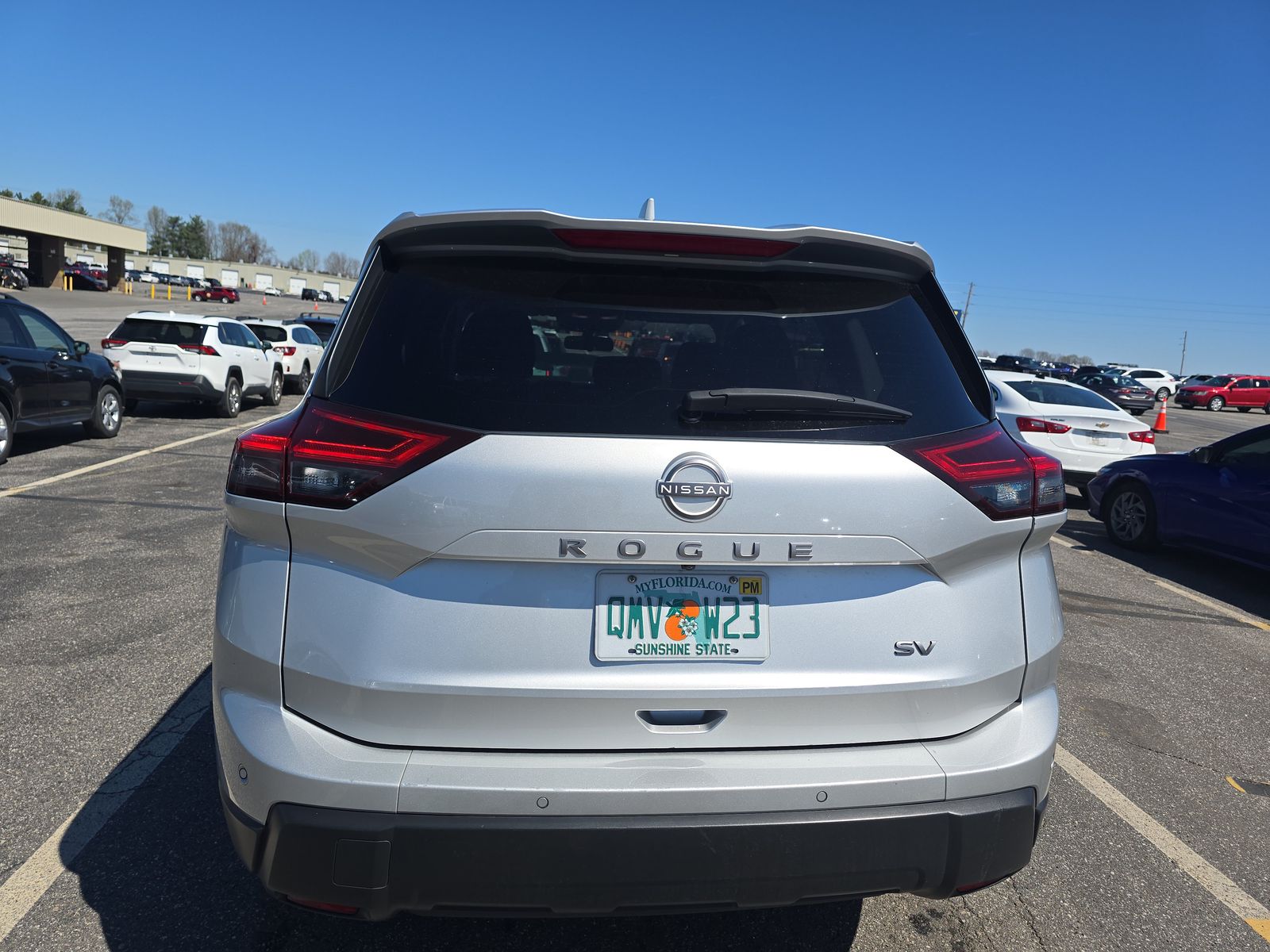 2024 Nissan Rogue SV FWD