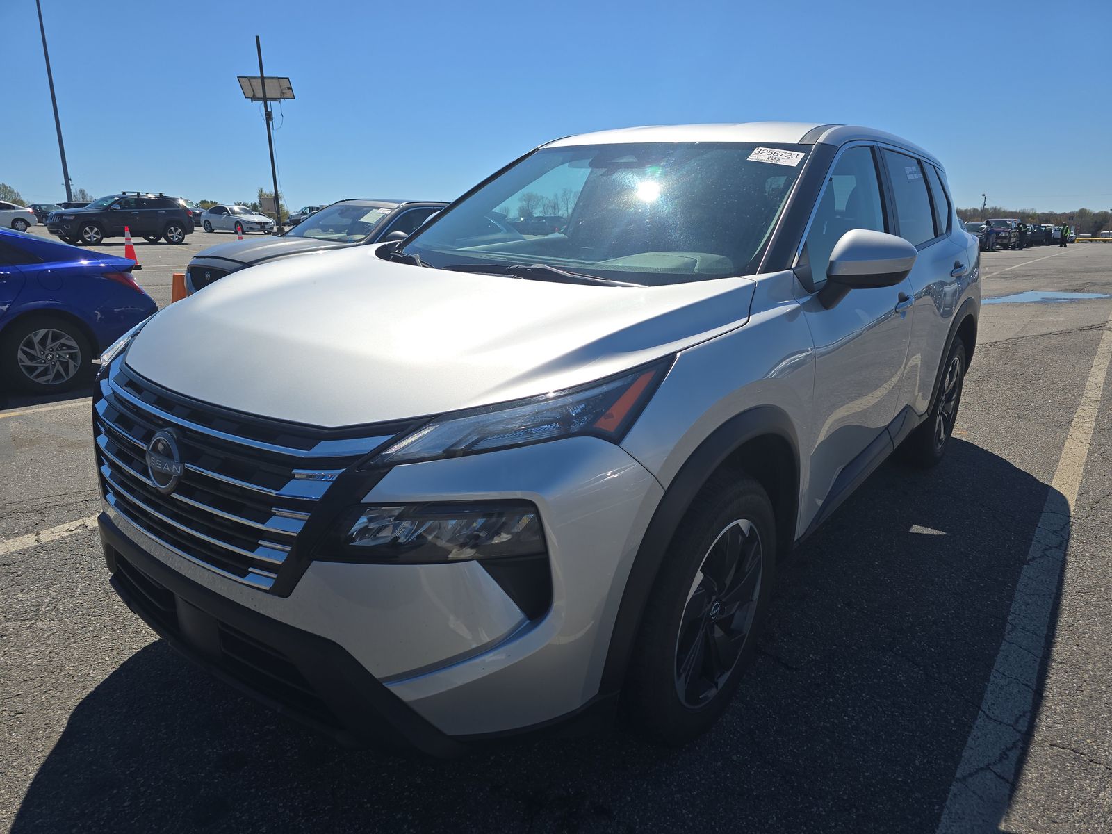 2024 Nissan Rogue SV FWD