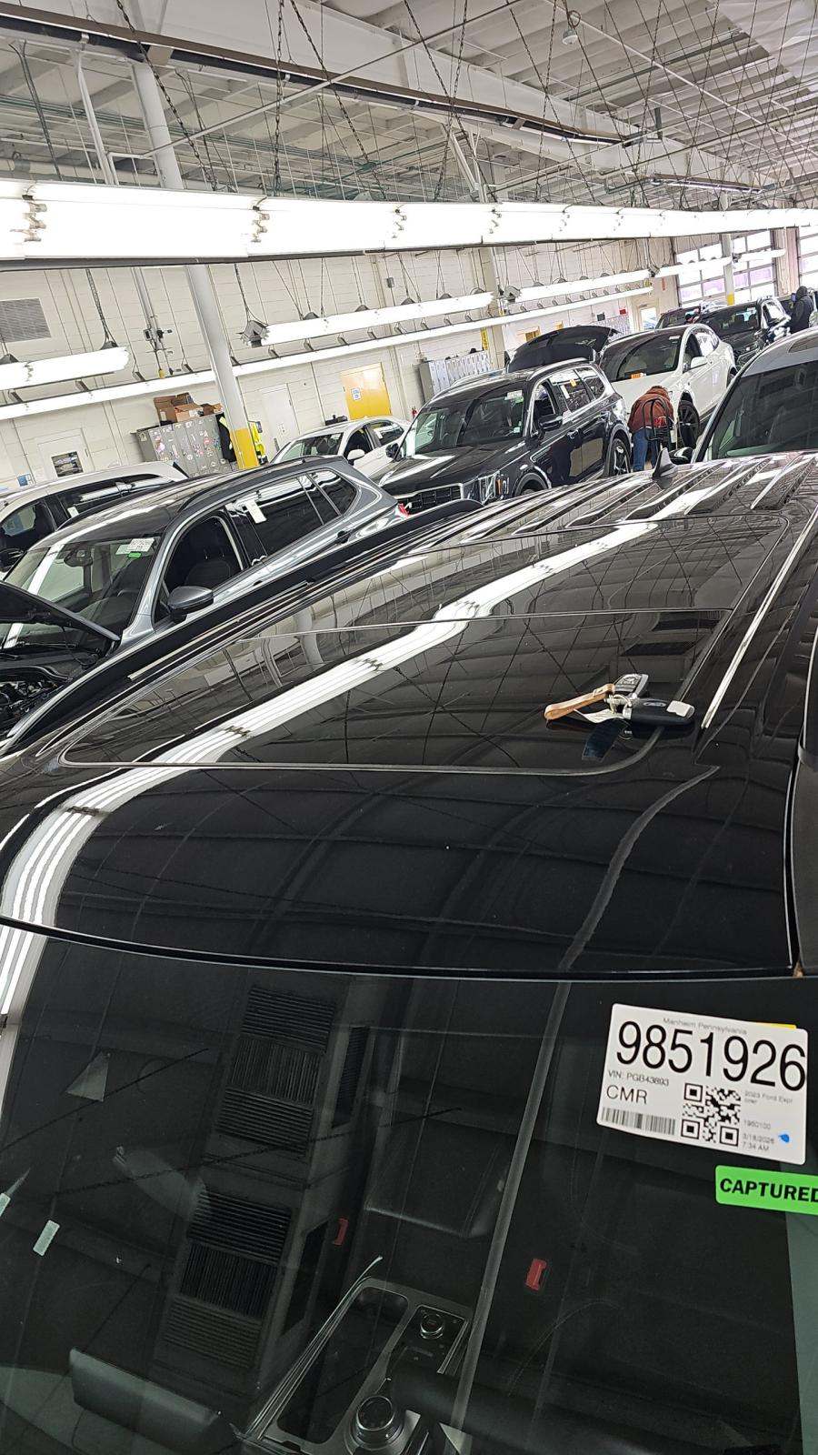 2023 Ford Explorer XLT AWD