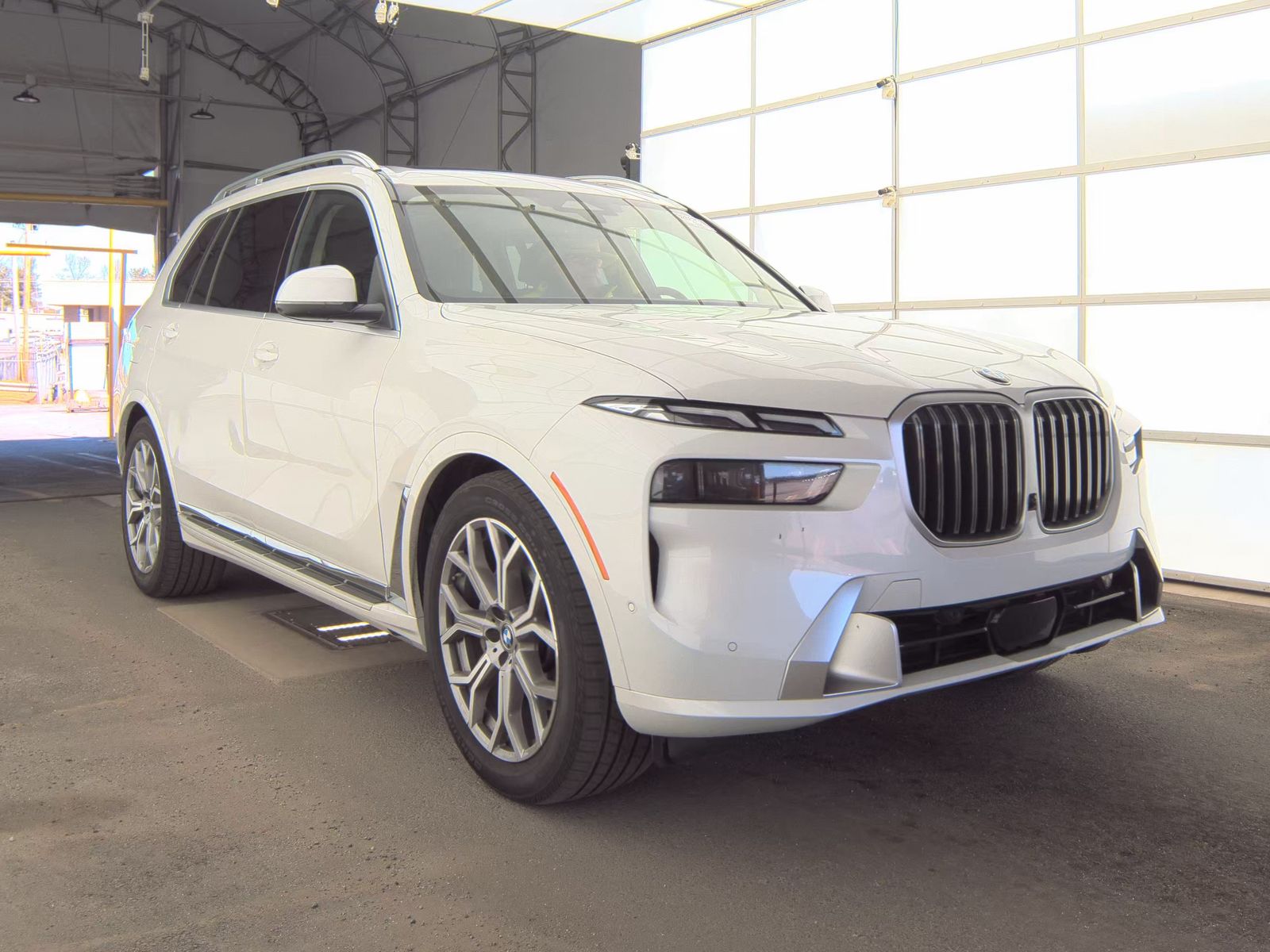 2026 BMW X7 xDrive40i AWD