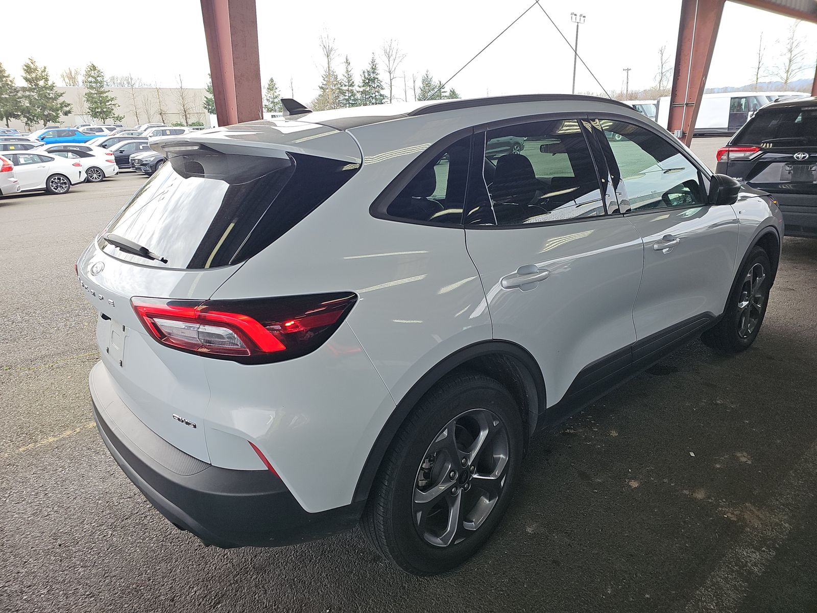 2025 Ford Escape ST-Line AWD