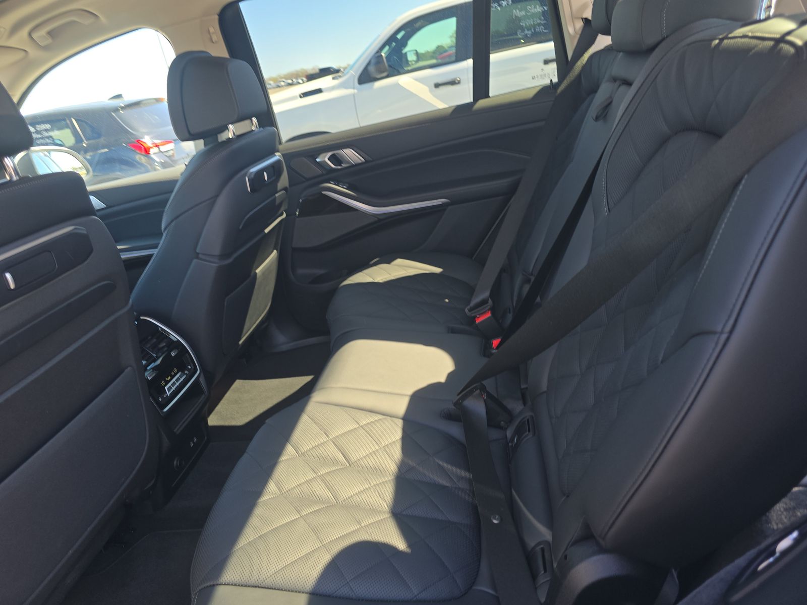 2026 BMW X7 xDrive40i AWD