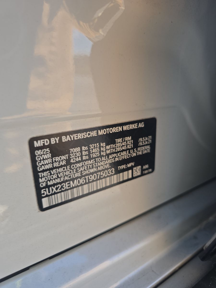 2026 BMW X7 xDrive40i AWD