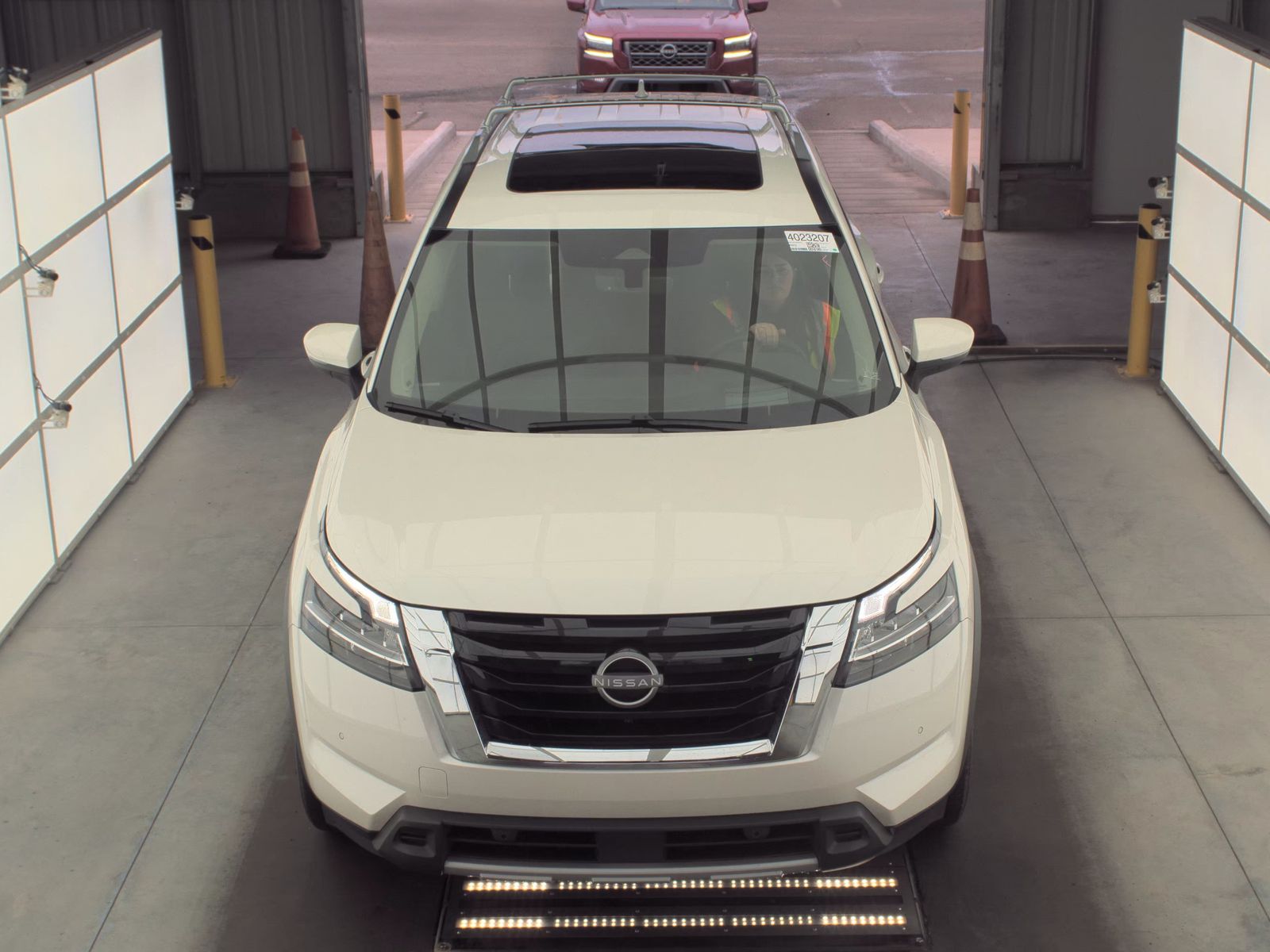 2024 Nissan Pathfinder Platinum FWD