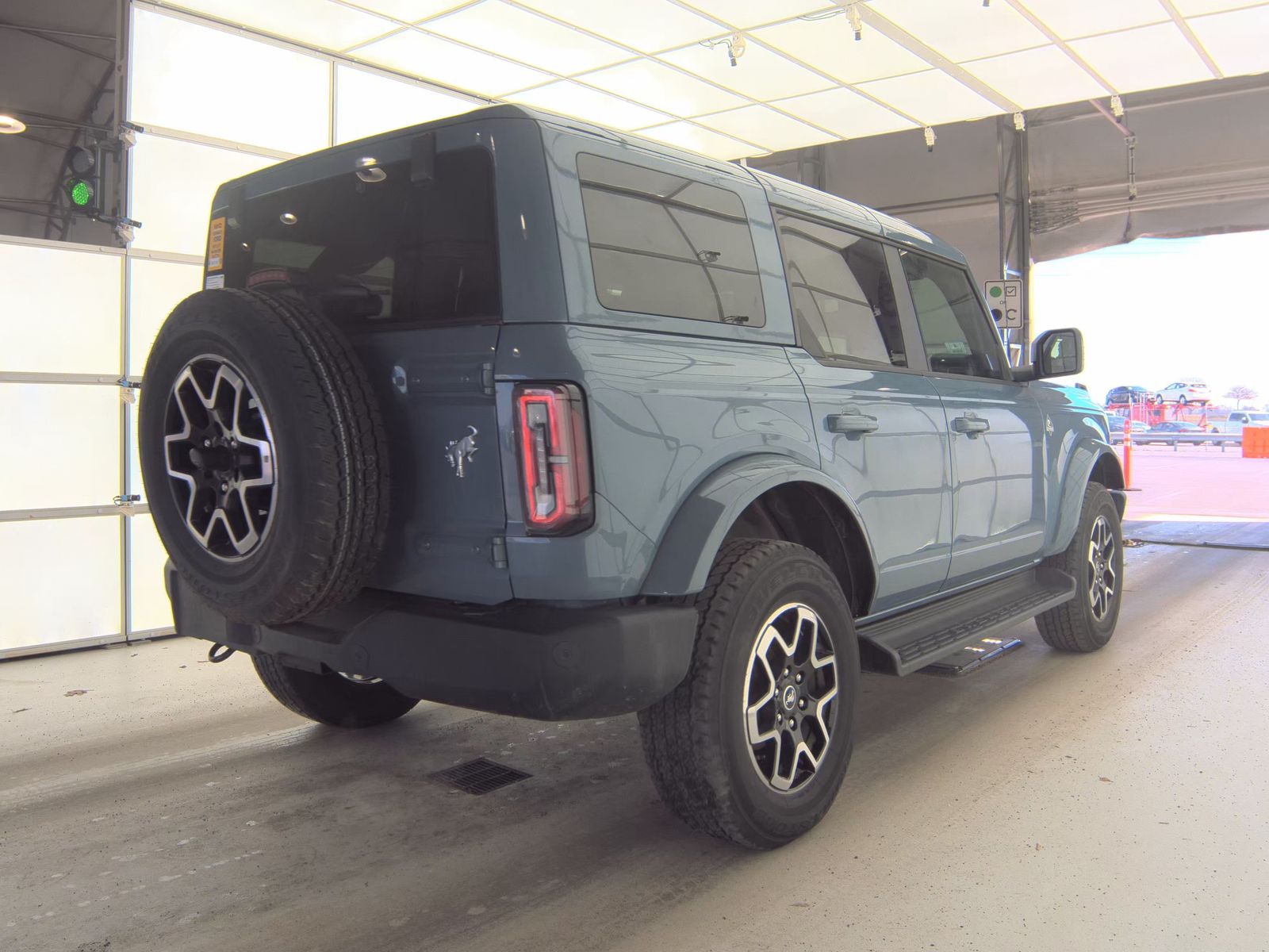 FORD BRONCO - 6
