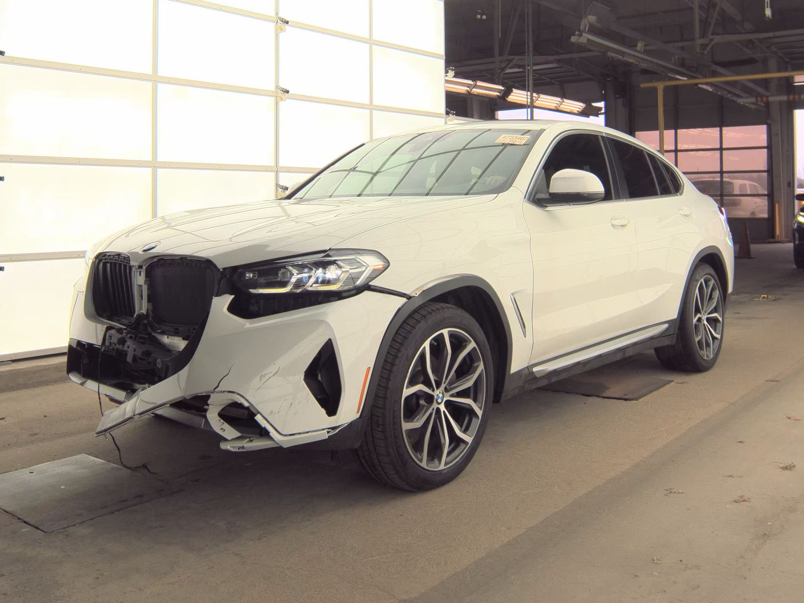 2022 BMW X4 xDrive30i AWD