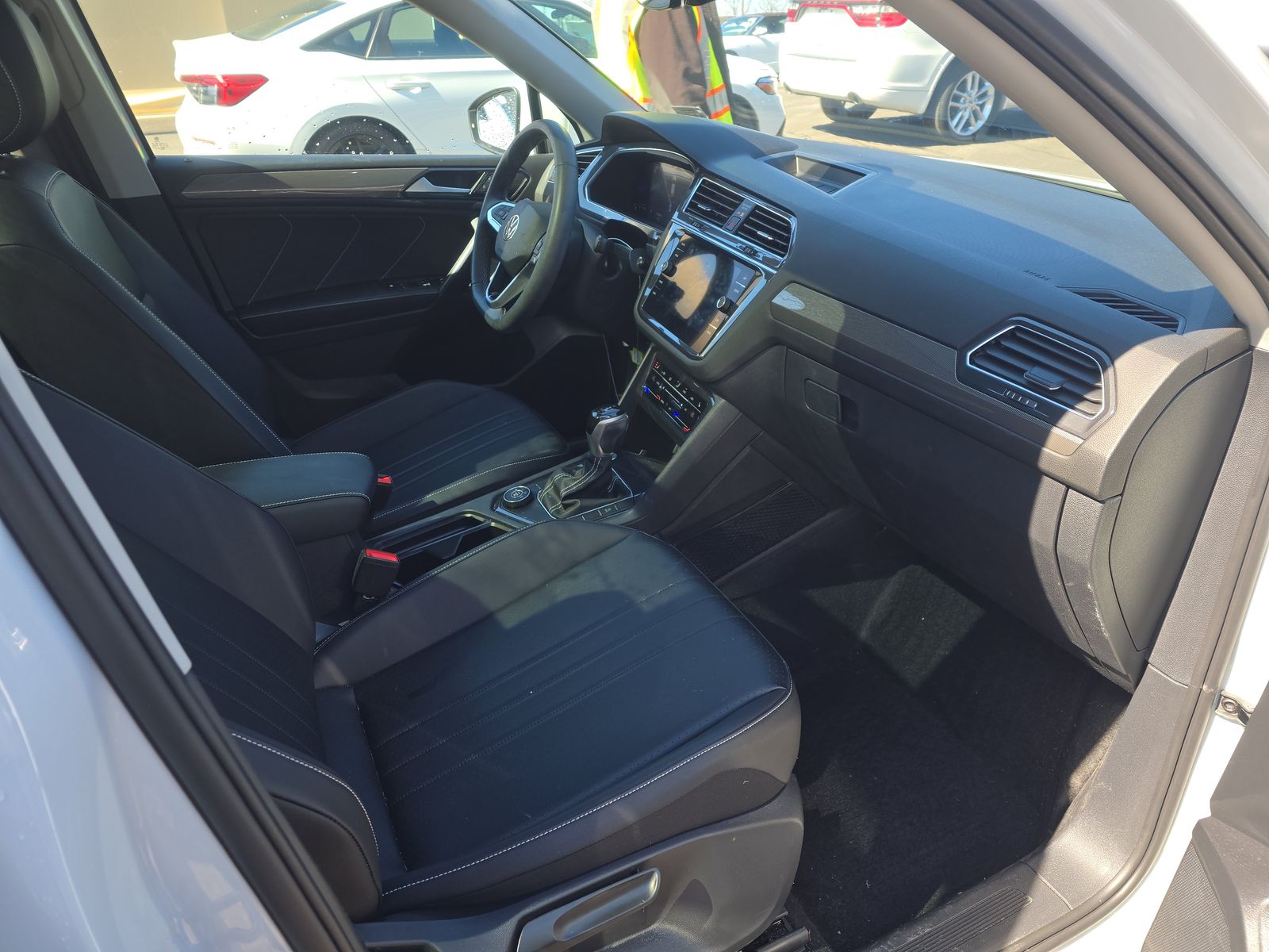 2022 Volkswagen Tiguan 2.0T SE AWD