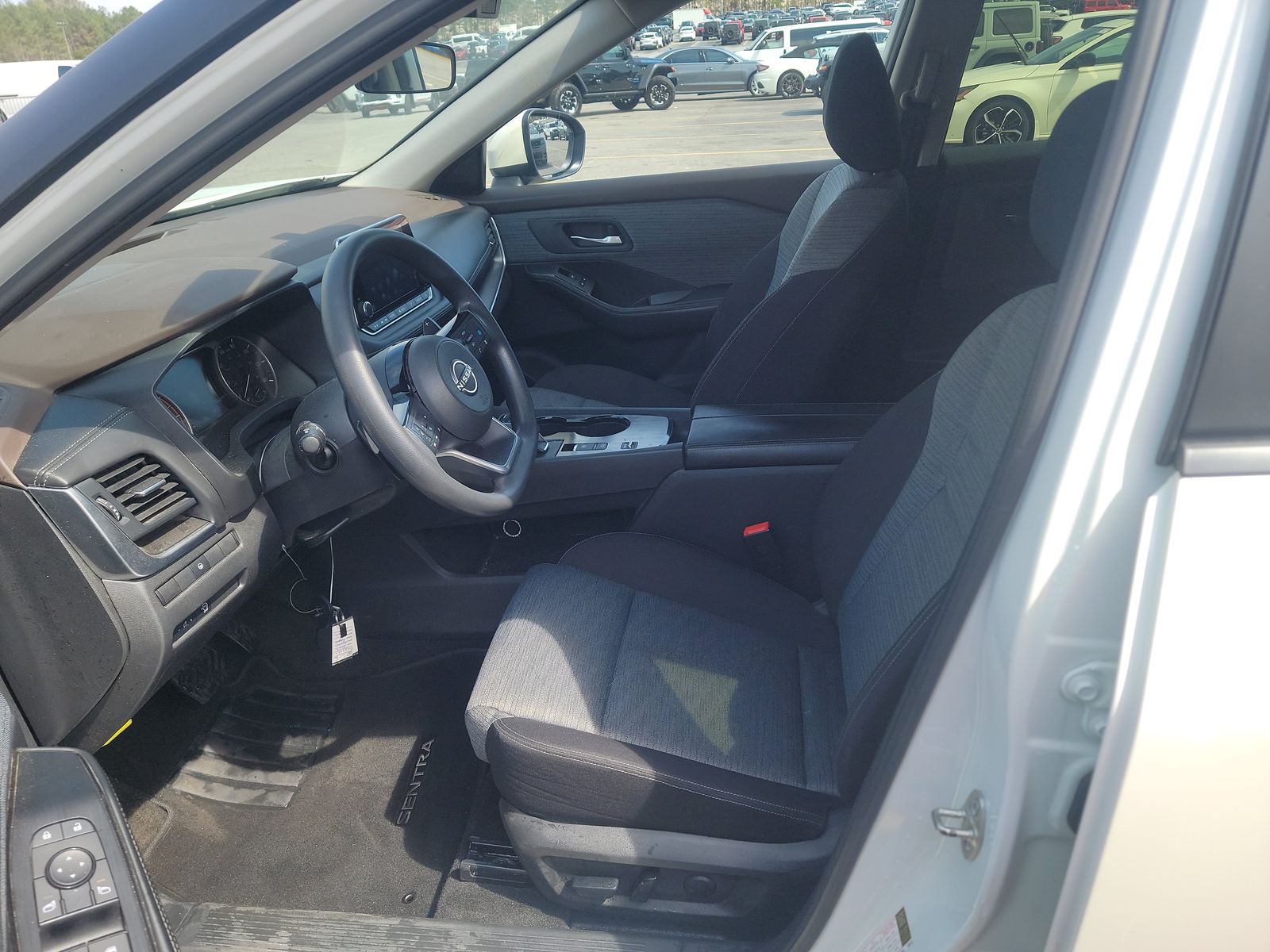 2023 Nissan Rogue SV FWD